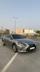 لكزس ES300h هايبرد 2023