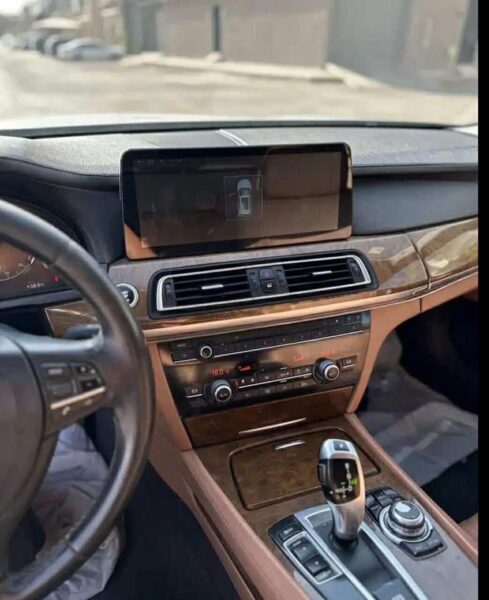 بي ام دبليو الفئة السابعة 730Li 2015 مستعملة للبيع قير اوتماتيك