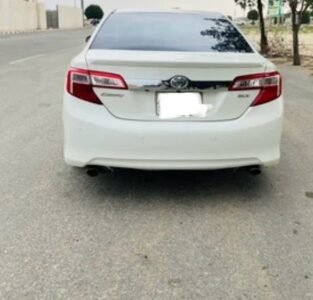 تويوتا كامري 2014