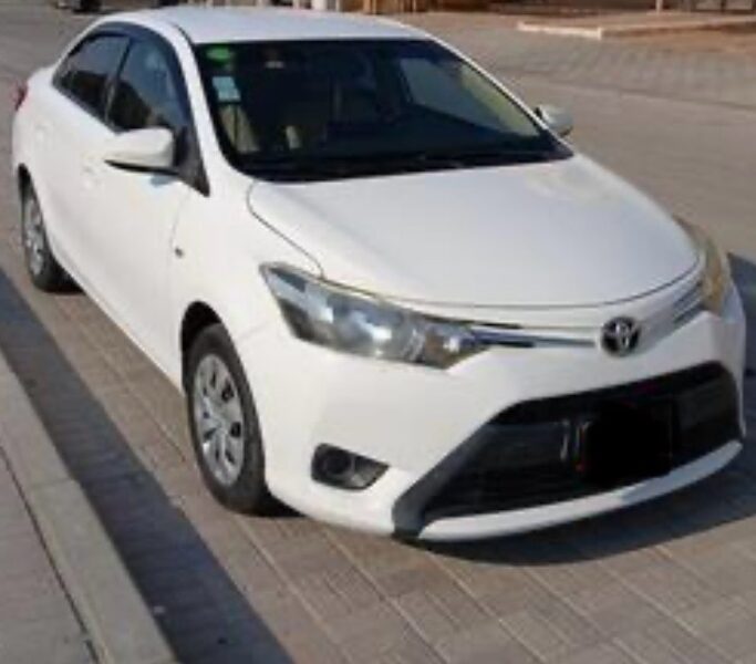 تويوتا يارس