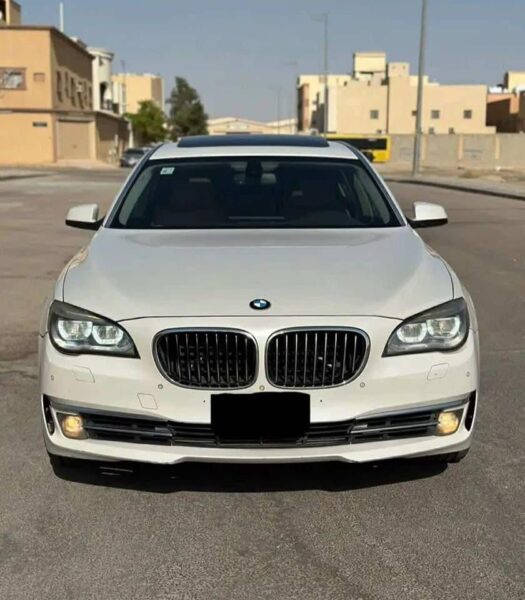 بي ام دبليو الفئة السابعة 730Li 2015 مستعملة للبيع قير اوتماتيك