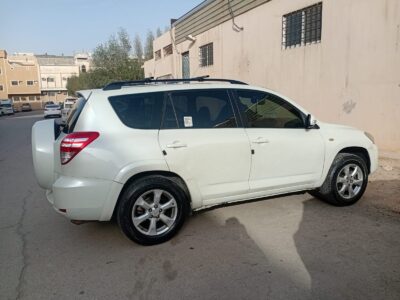 تويوتا راف فور 2010